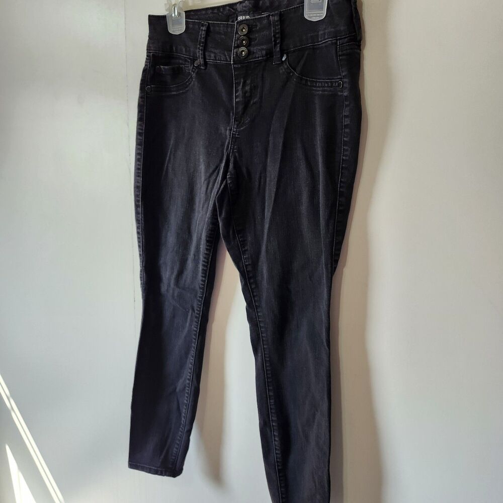 Torrid Black Skinny Jeans 10S High Rise 3 Button Fly Stretch Denim Plus Short - Picture 2 of 10